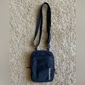 Lululemon Easy Access Crossbody Bag